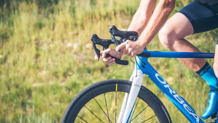Find-the-Best-$500-Mountain-Bike-for-You-on-CoreinFluencer