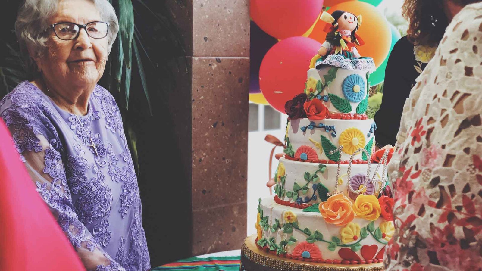 5 Things You Can Do To Make Your Grandma Happy On Her Birthday