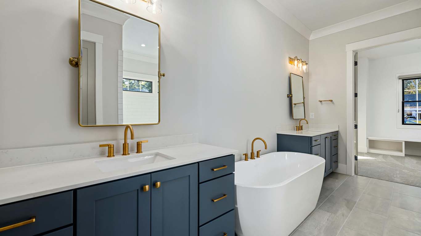 Which Materials Work Best For Bathroom Tub Walls In Moisture Heavy Bathrooms